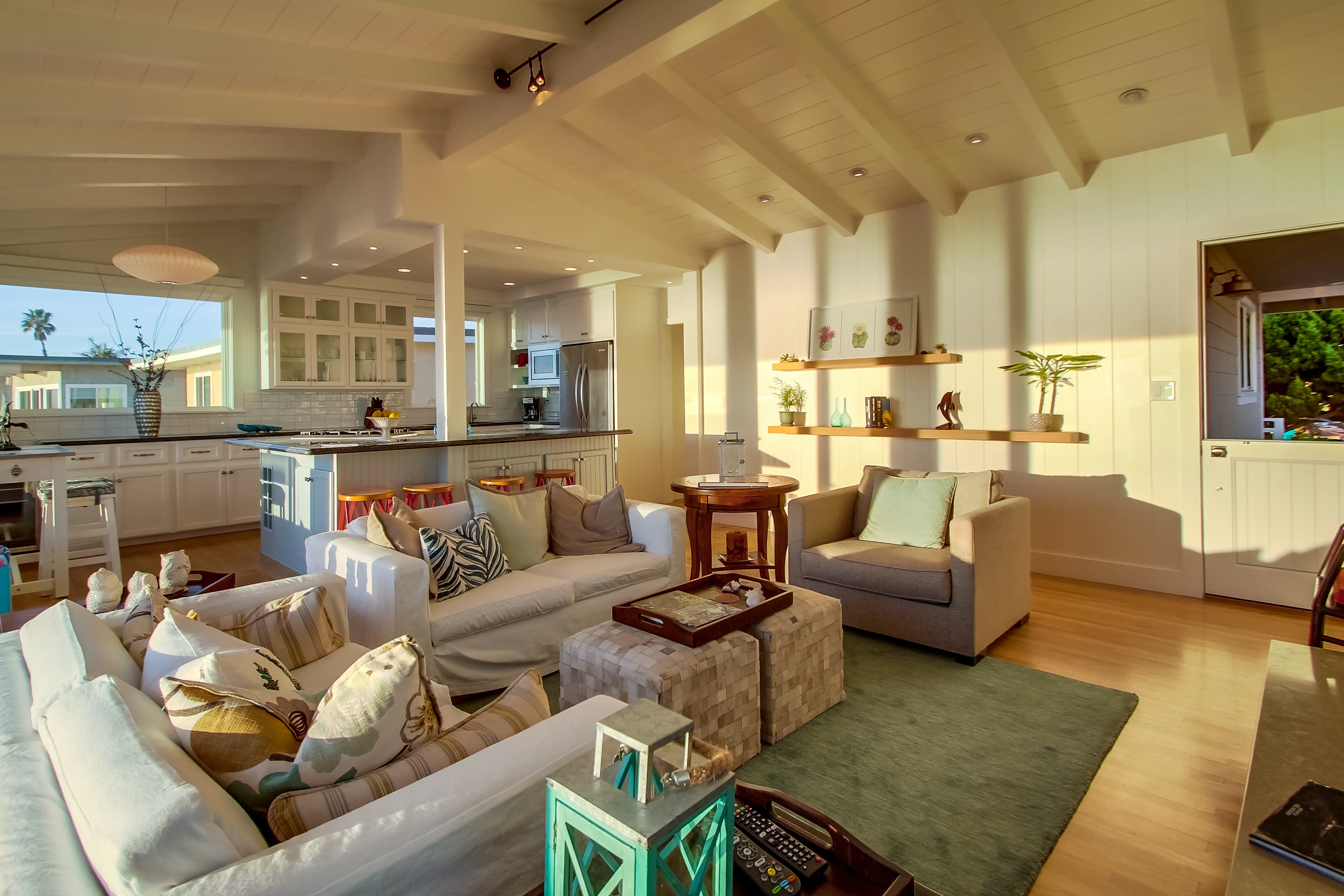 San Diego Beach Communities North Home 1007417