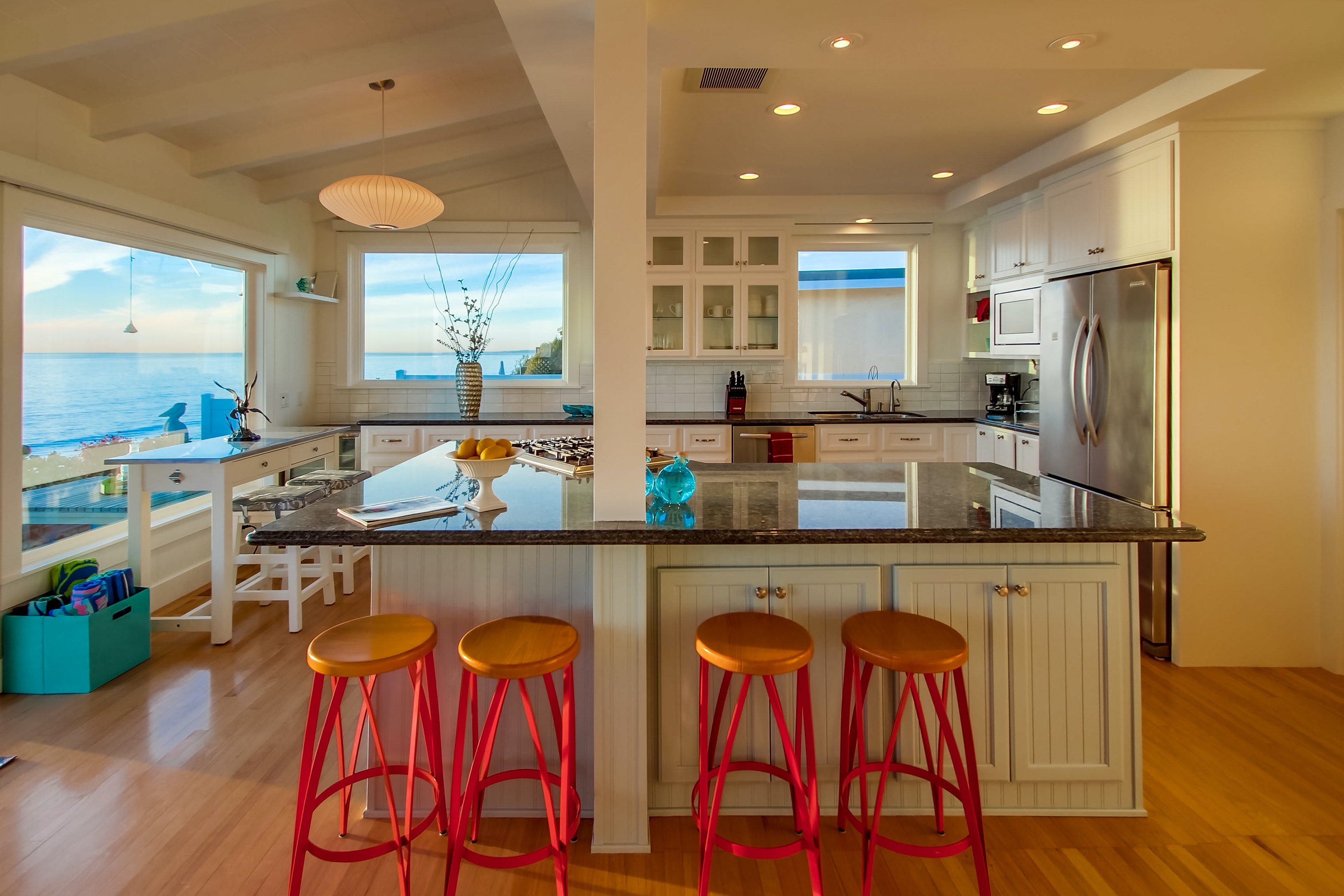 San Diego Beach Communities North Home 1007417