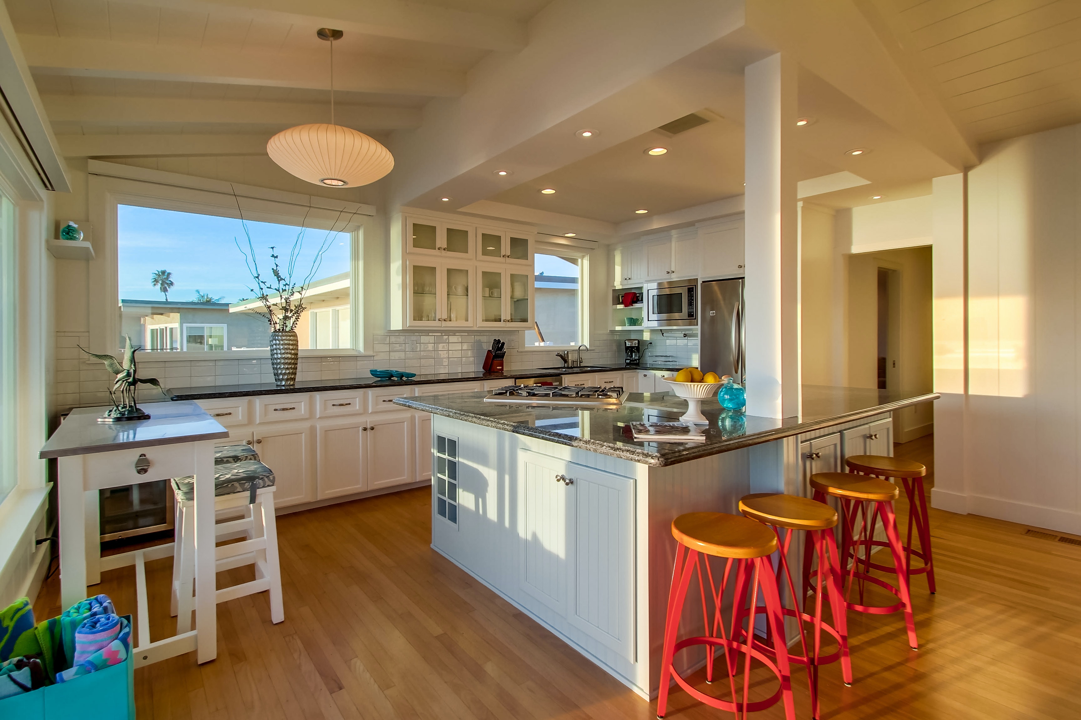 San Diego Beach Communities North Home 1007417