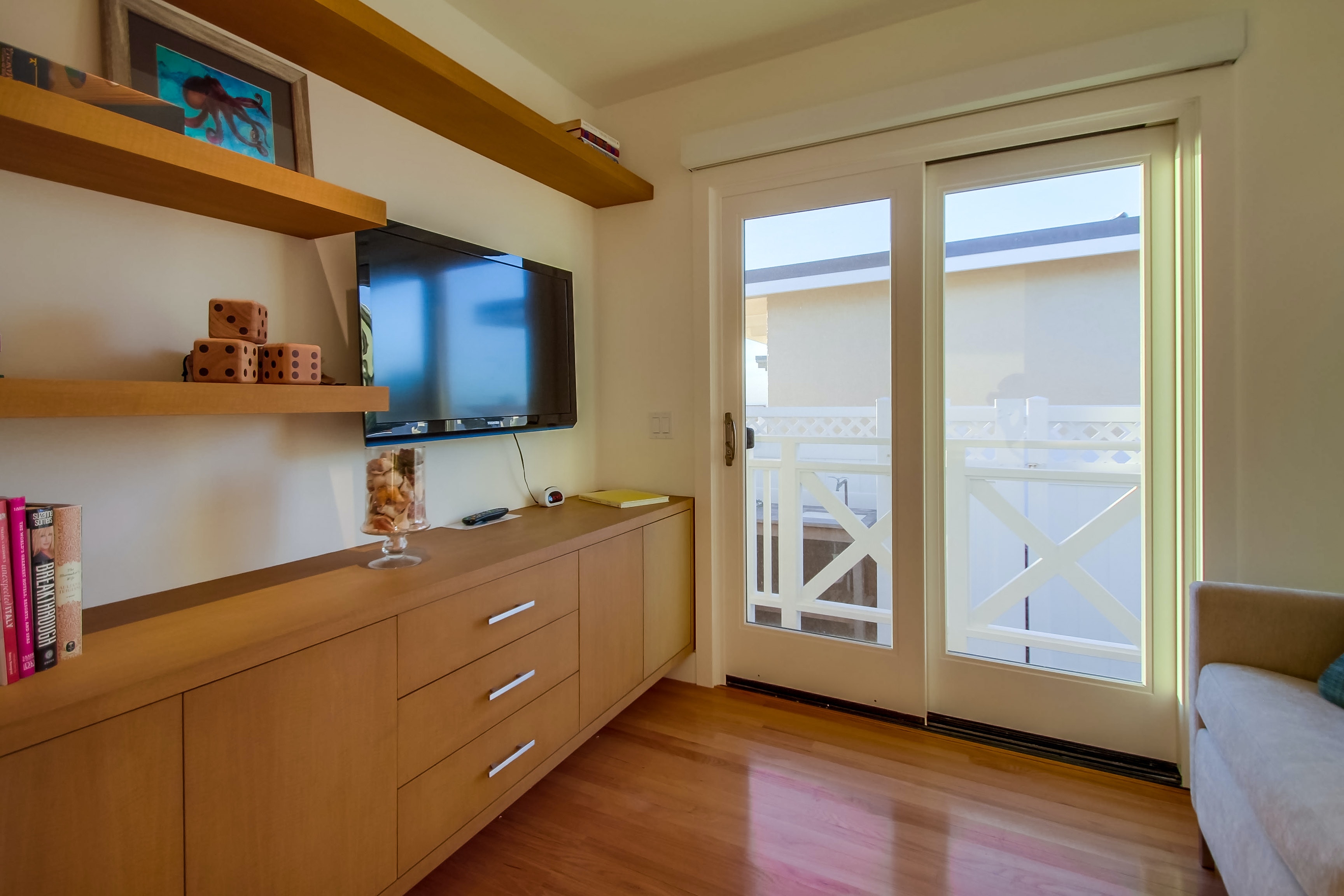 San Diego Beach Communities North Home 1007417