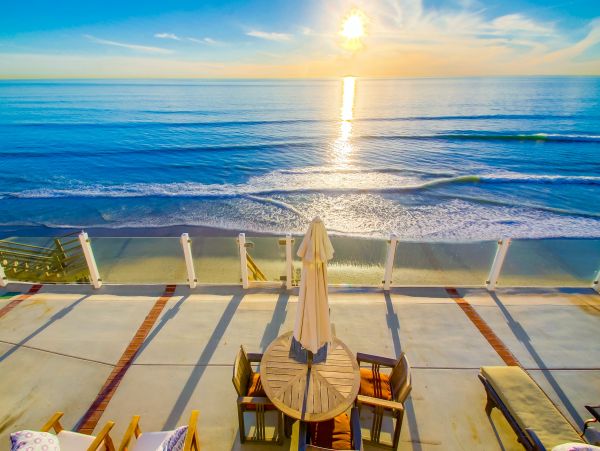 San Diego Beach Communities North Home 1007417