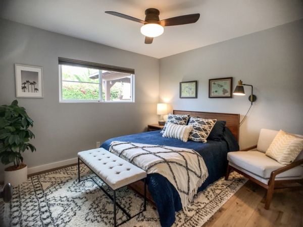 San Diego Beach Communities North Home 1007418