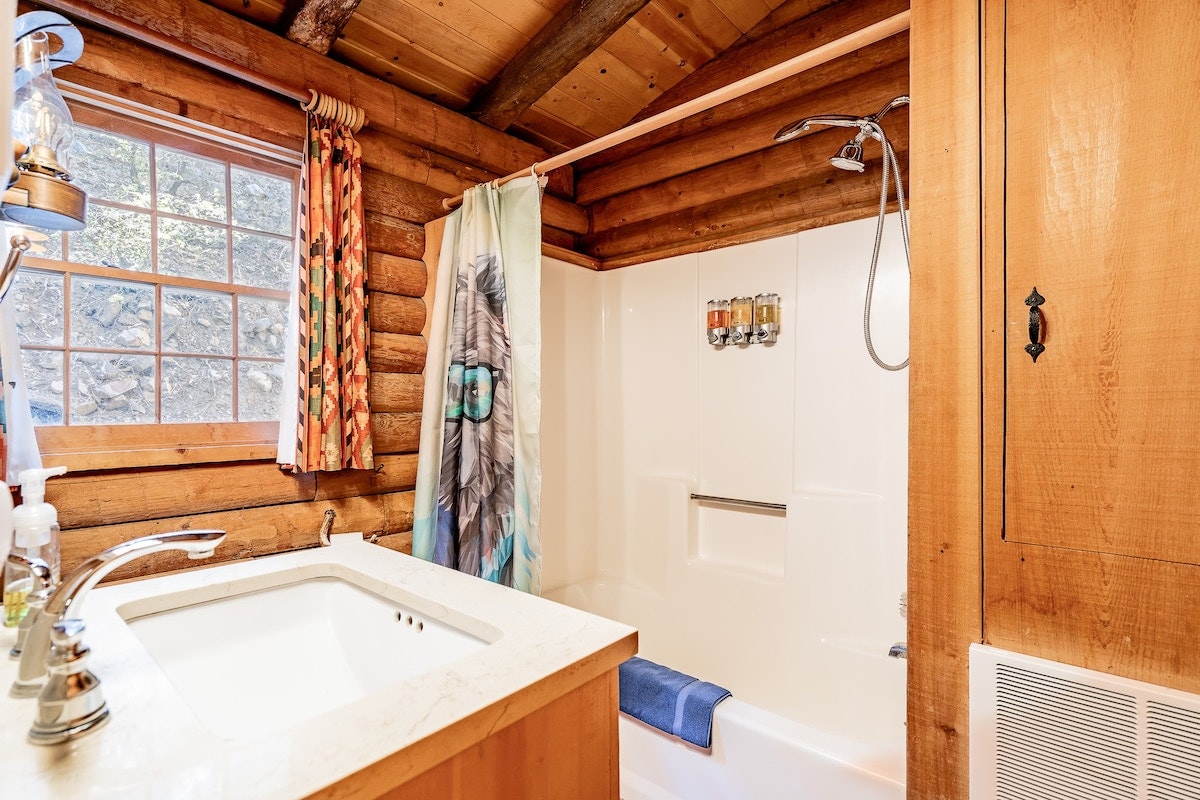Santa Barbara County Home 1007419
