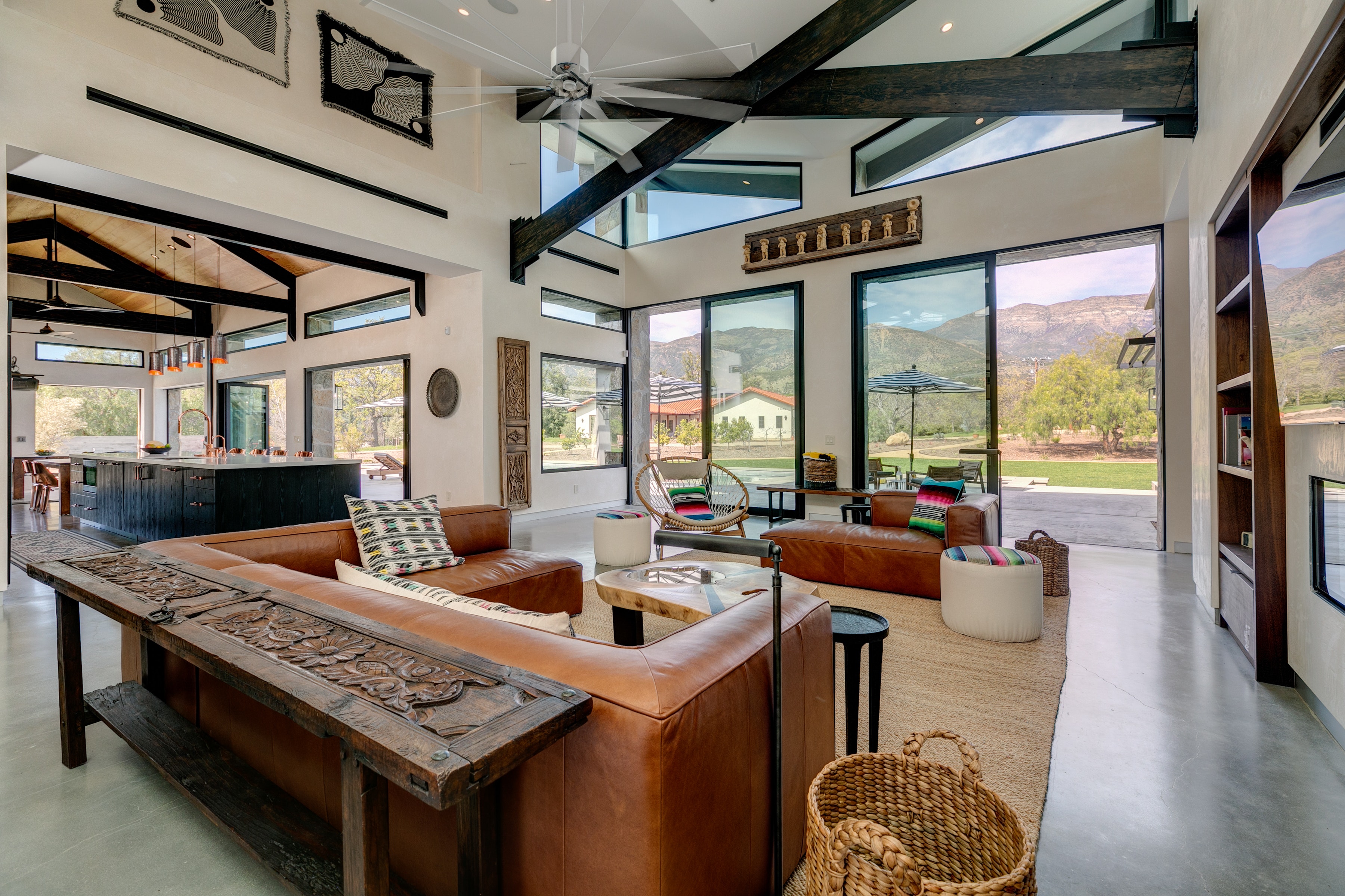 Eight Bedroom Luxury Estate