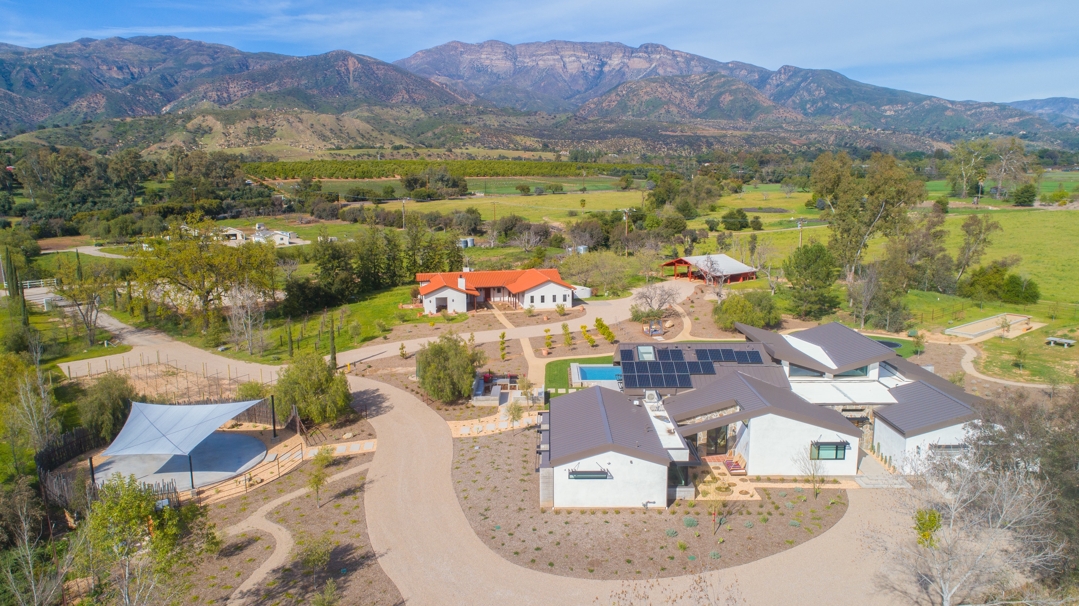 Eight Bedroom Luxury Estate