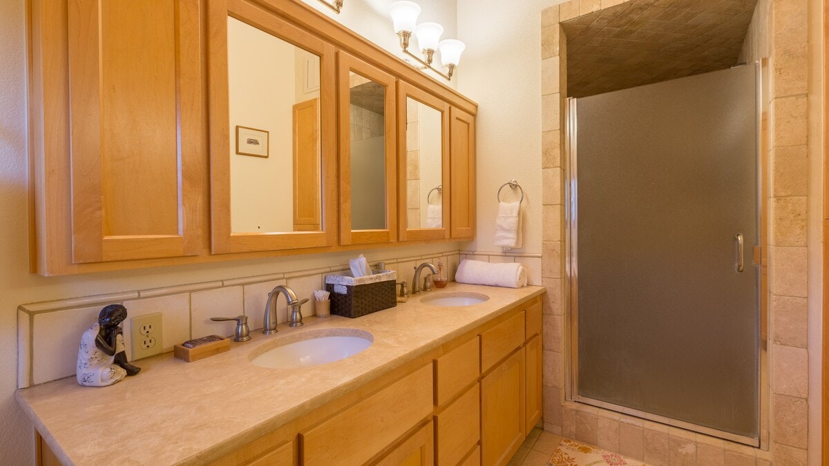 Santa Barbara County Home 1007422