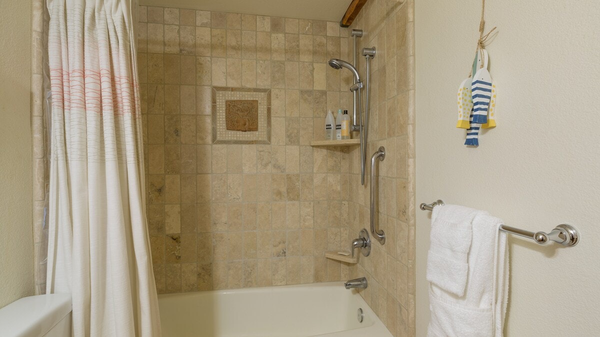 Santa Barbara County Home 1007422