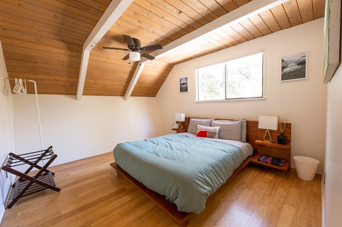 Santa Barbara County Home 1007423