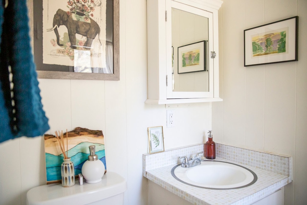 Santa Barbara County Home 1007423