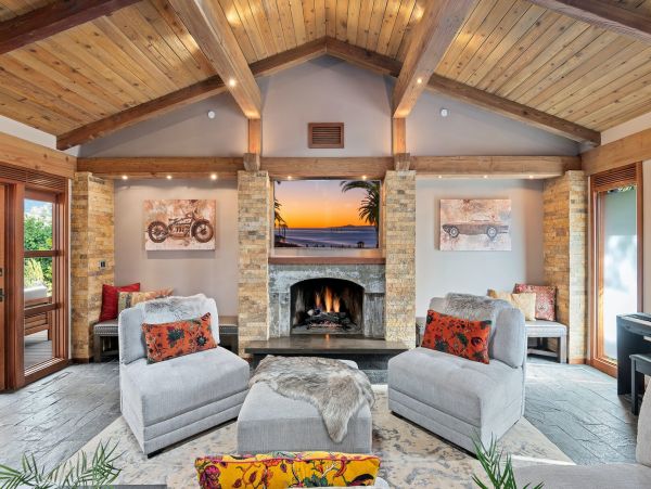 Montecito Lovely 4 Bedroom Vacation Home with Pool