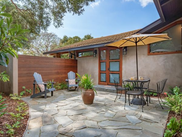Montecito Lovely 4 Bedroom Vacation Home with Pool