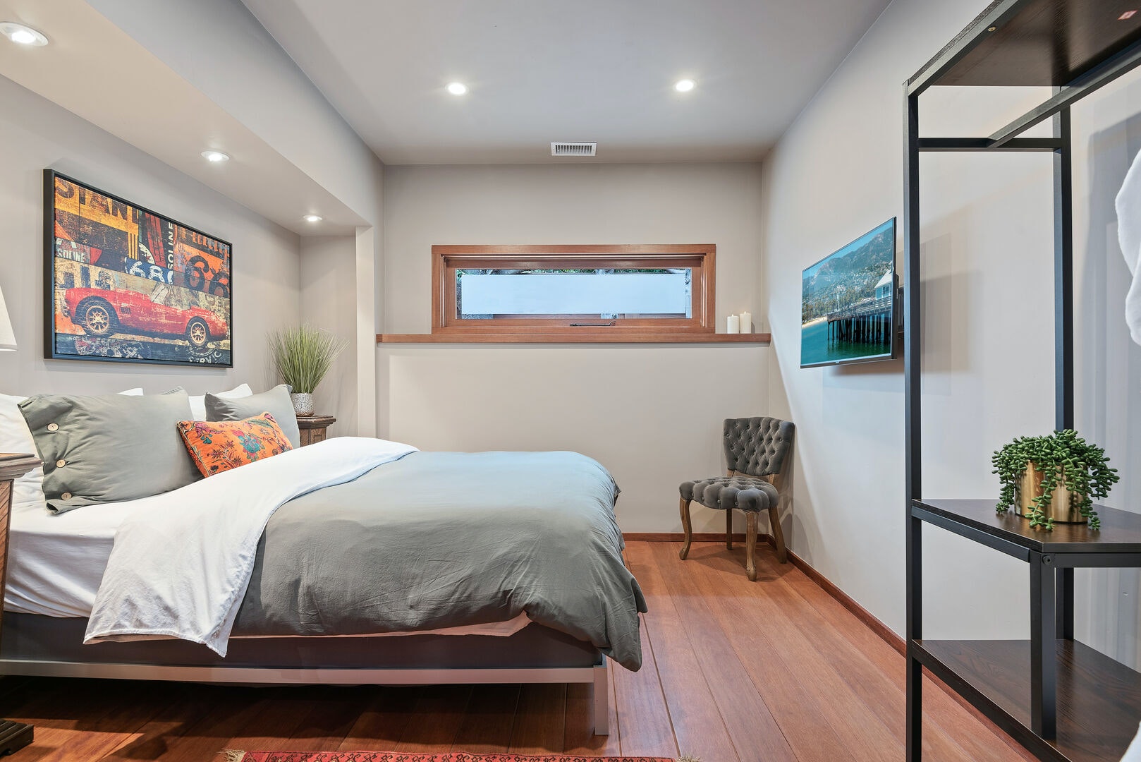 Montecito Lovely 4 Bedroom Vacation Home with Pool