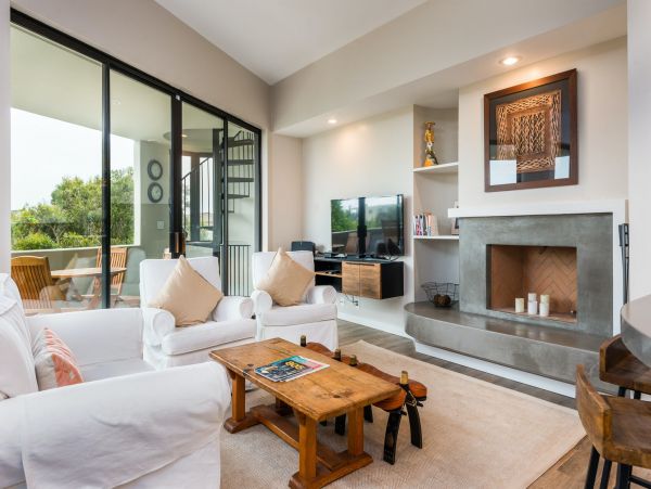 Santa Barbara County Home 1007429