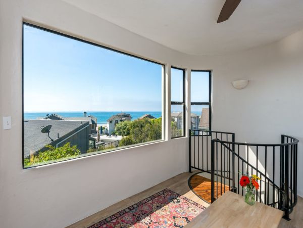 Santa Barbara County Home 1007429