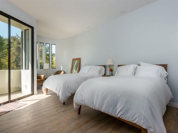 Santa Barbara County Home 1007429