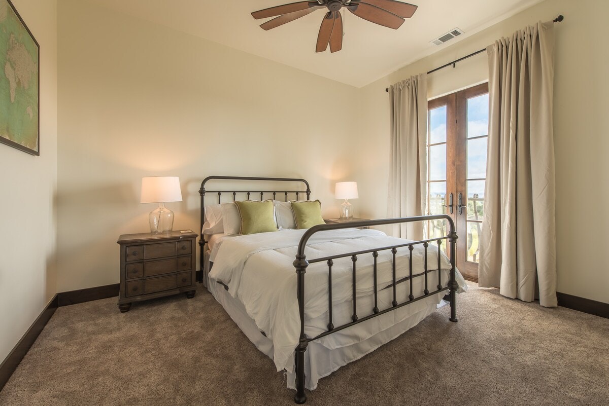 Santa Barbara County Home 1007431
