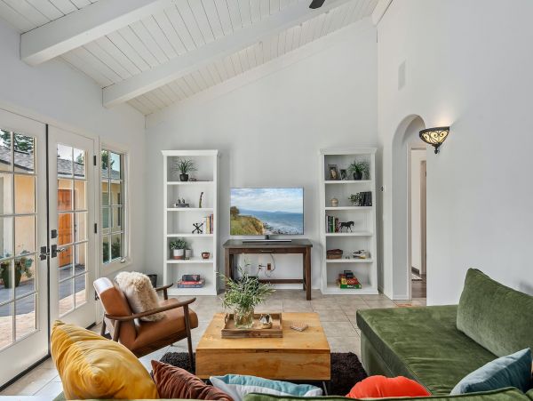 Santa Barbara County Home 1007433