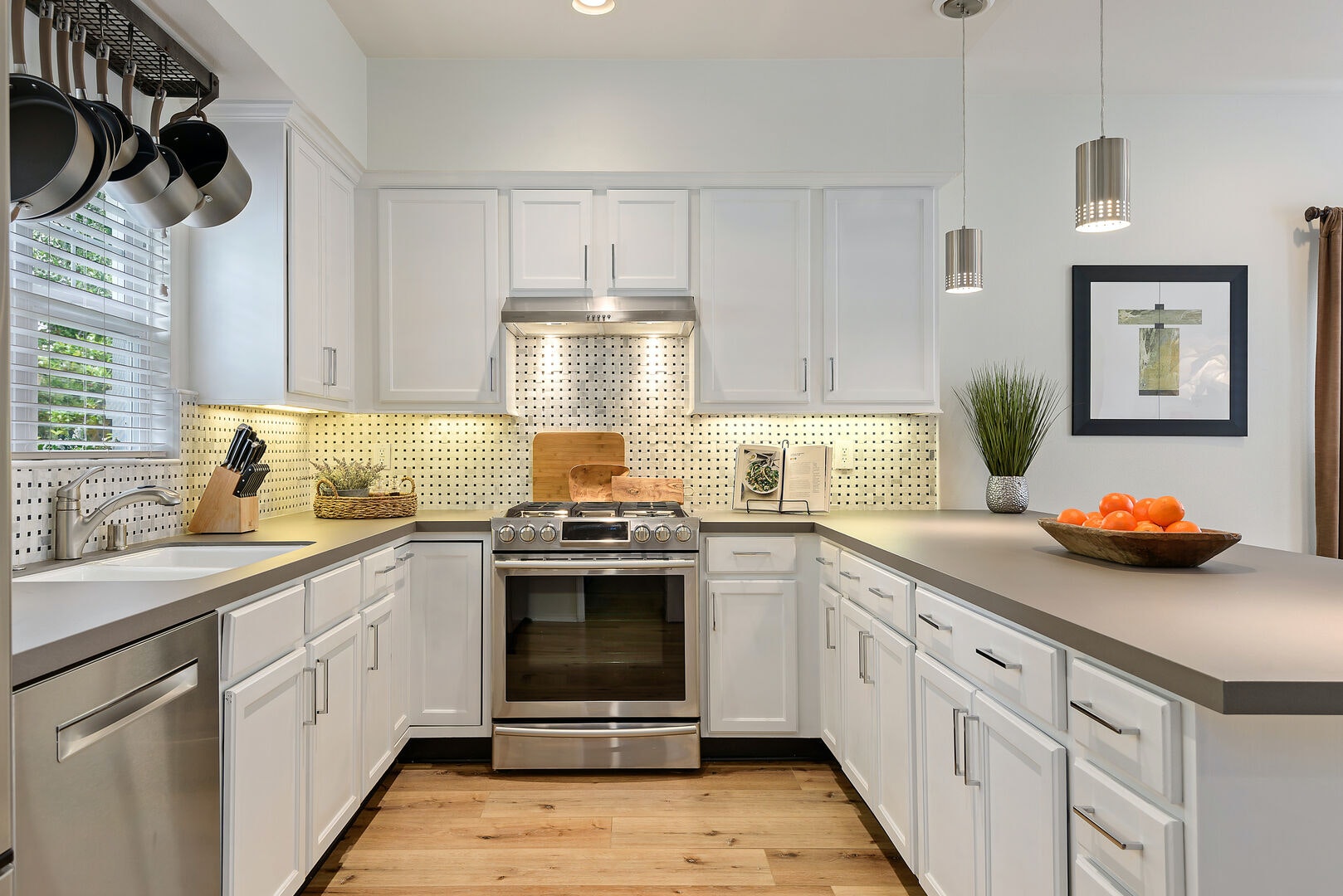 Santa Barbara County Home 1007435