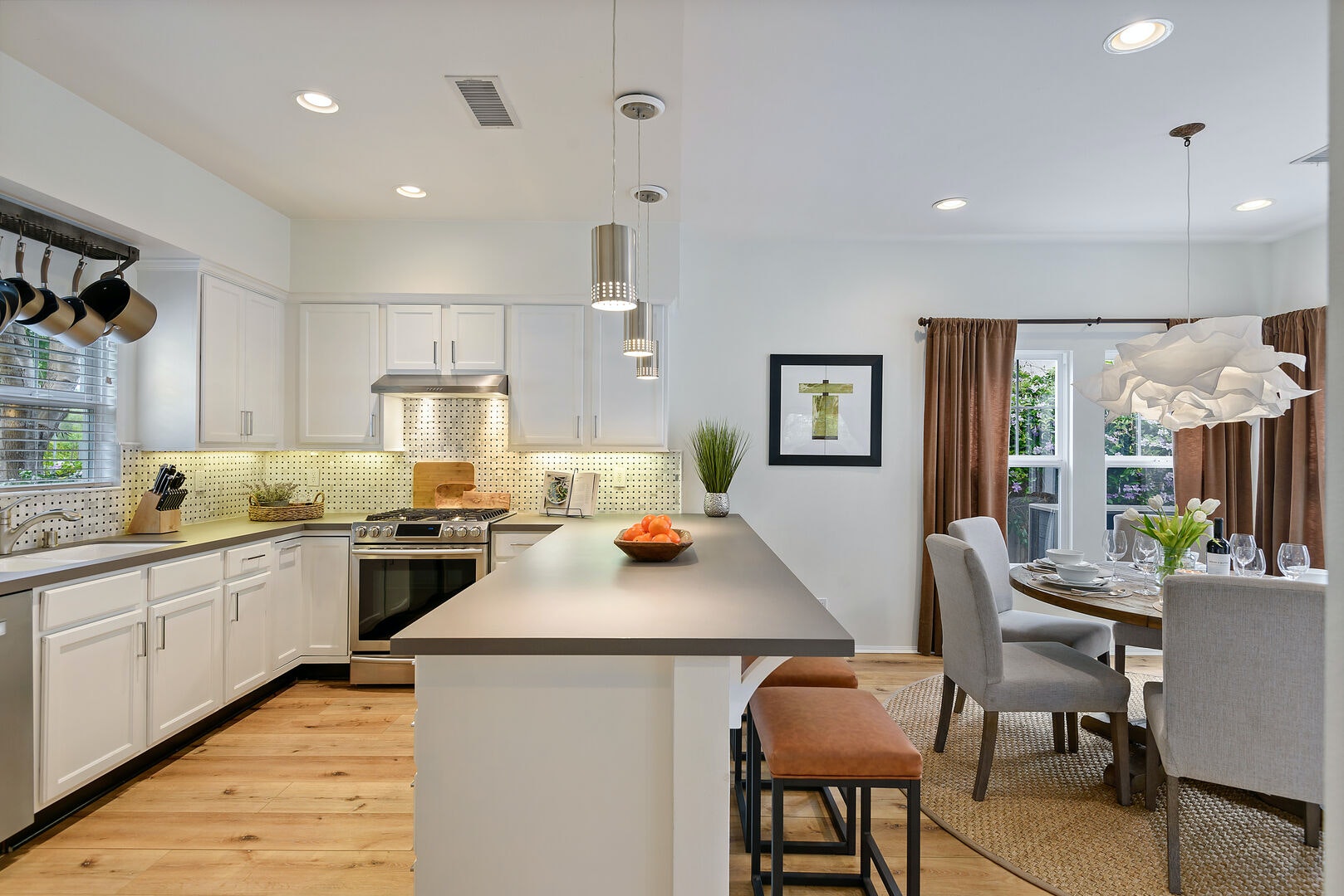 Santa Barbara County Home 1007435