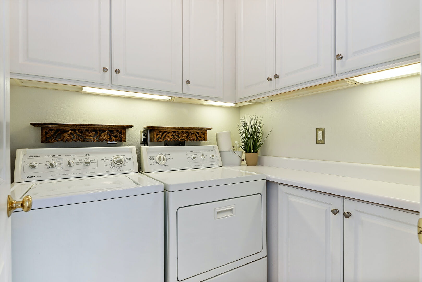 Santa Barbara County Home 1007435
