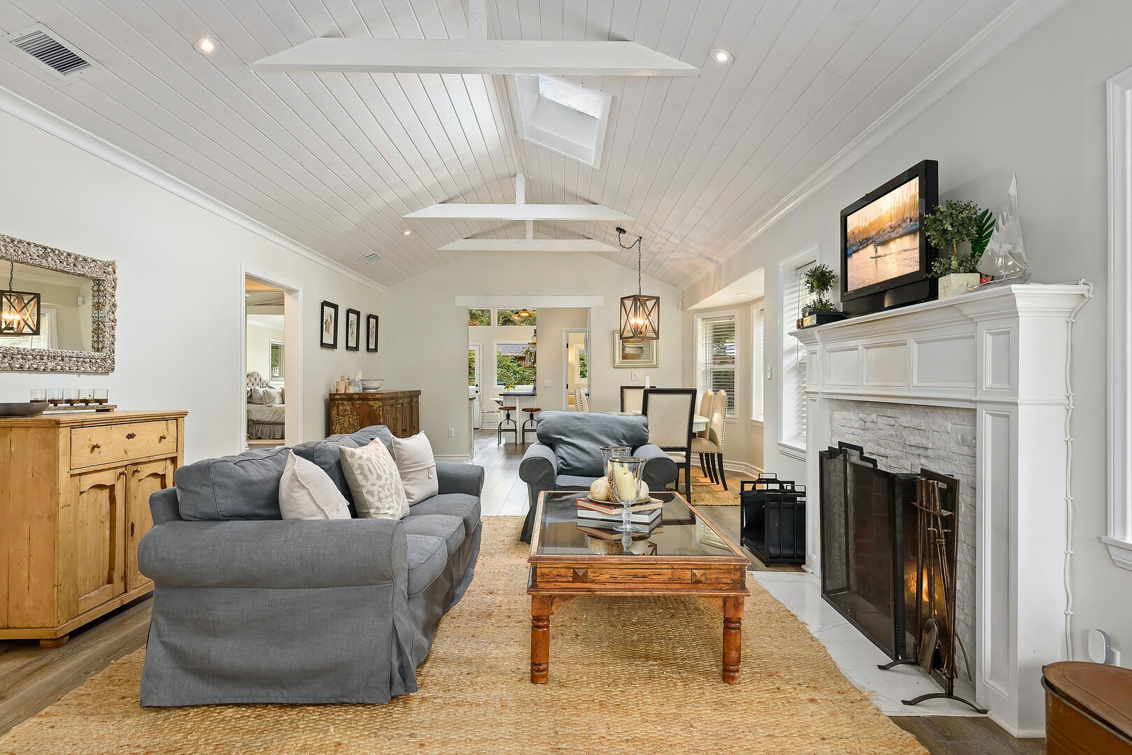 Santa Barbara County Home 1007437
