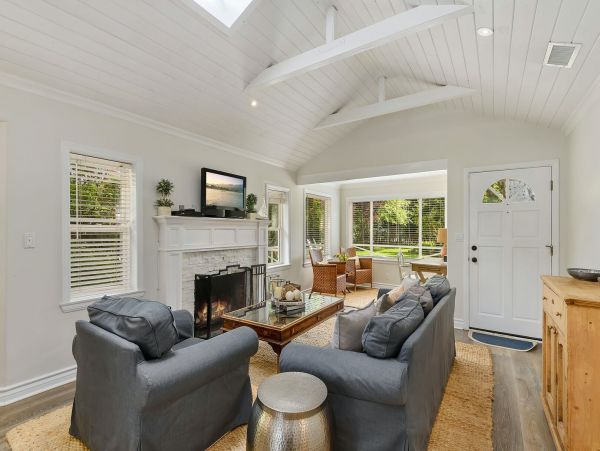 Santa Barbara County Home 1007437
