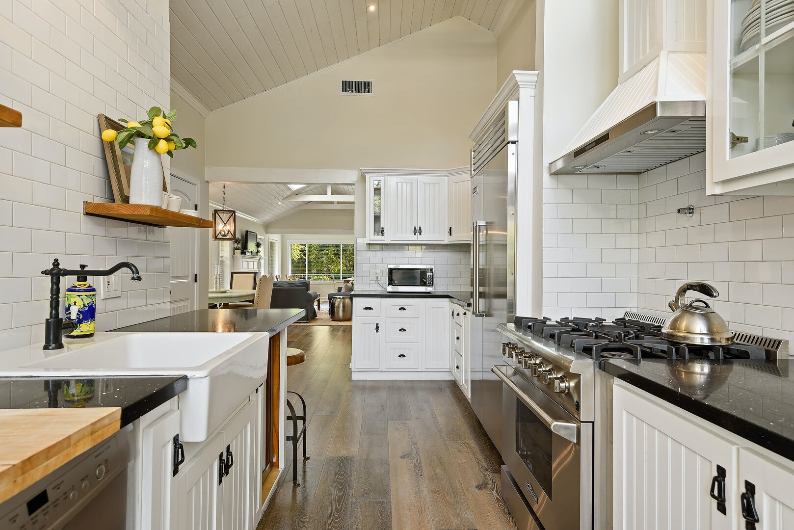 Santa Barbara County Home 1007437