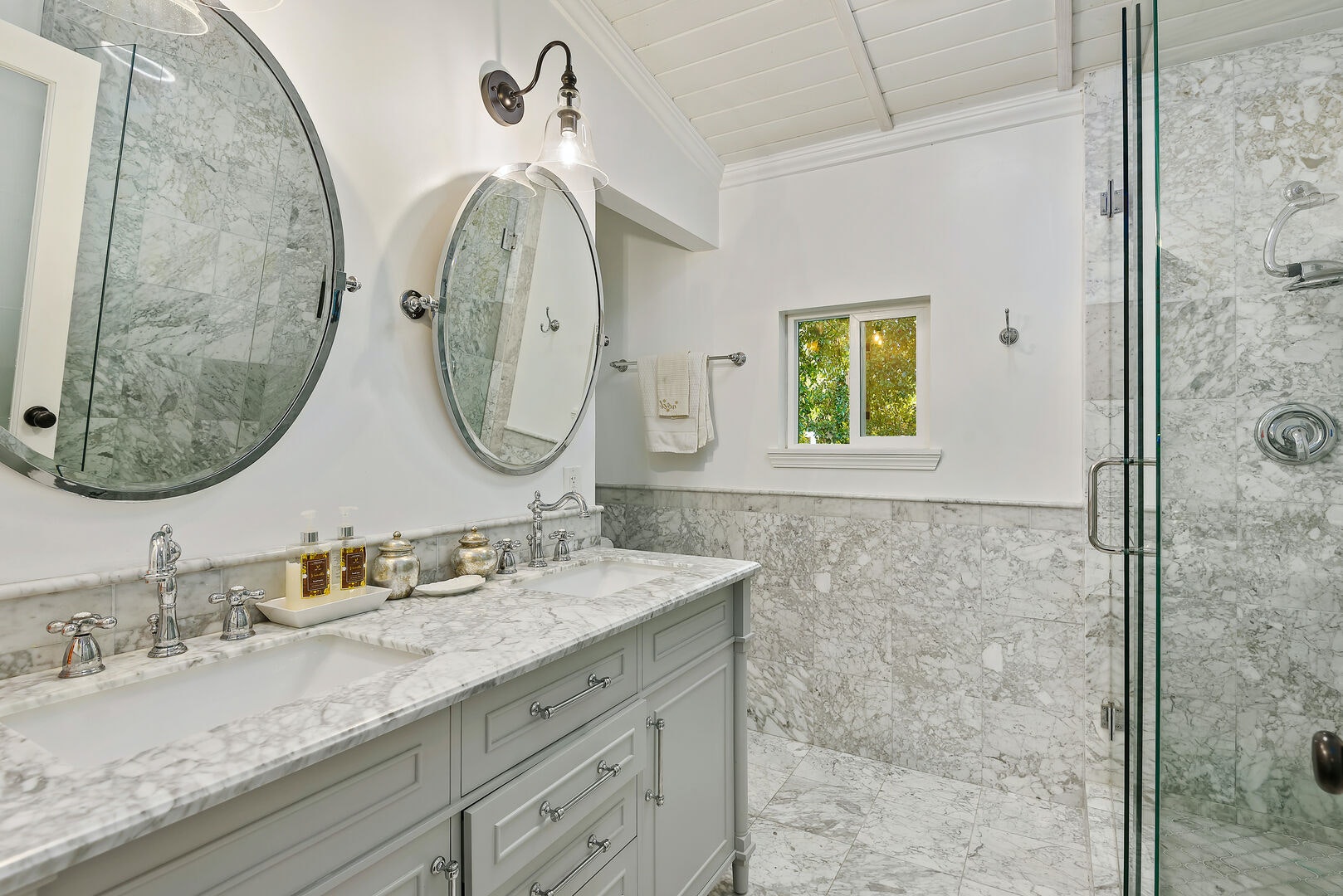Santa Barbara County Home 1007437