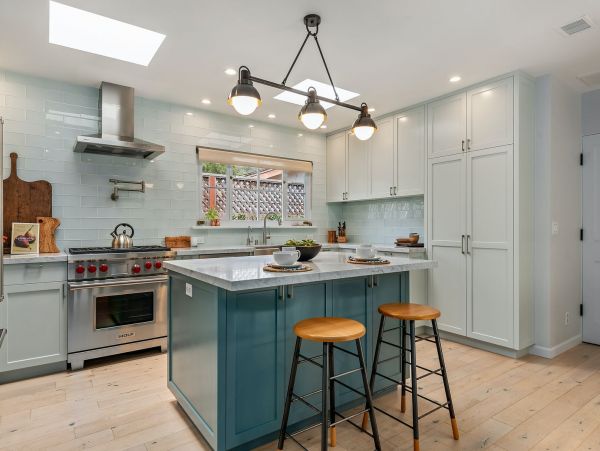 Santa Barbara County Home 1007439