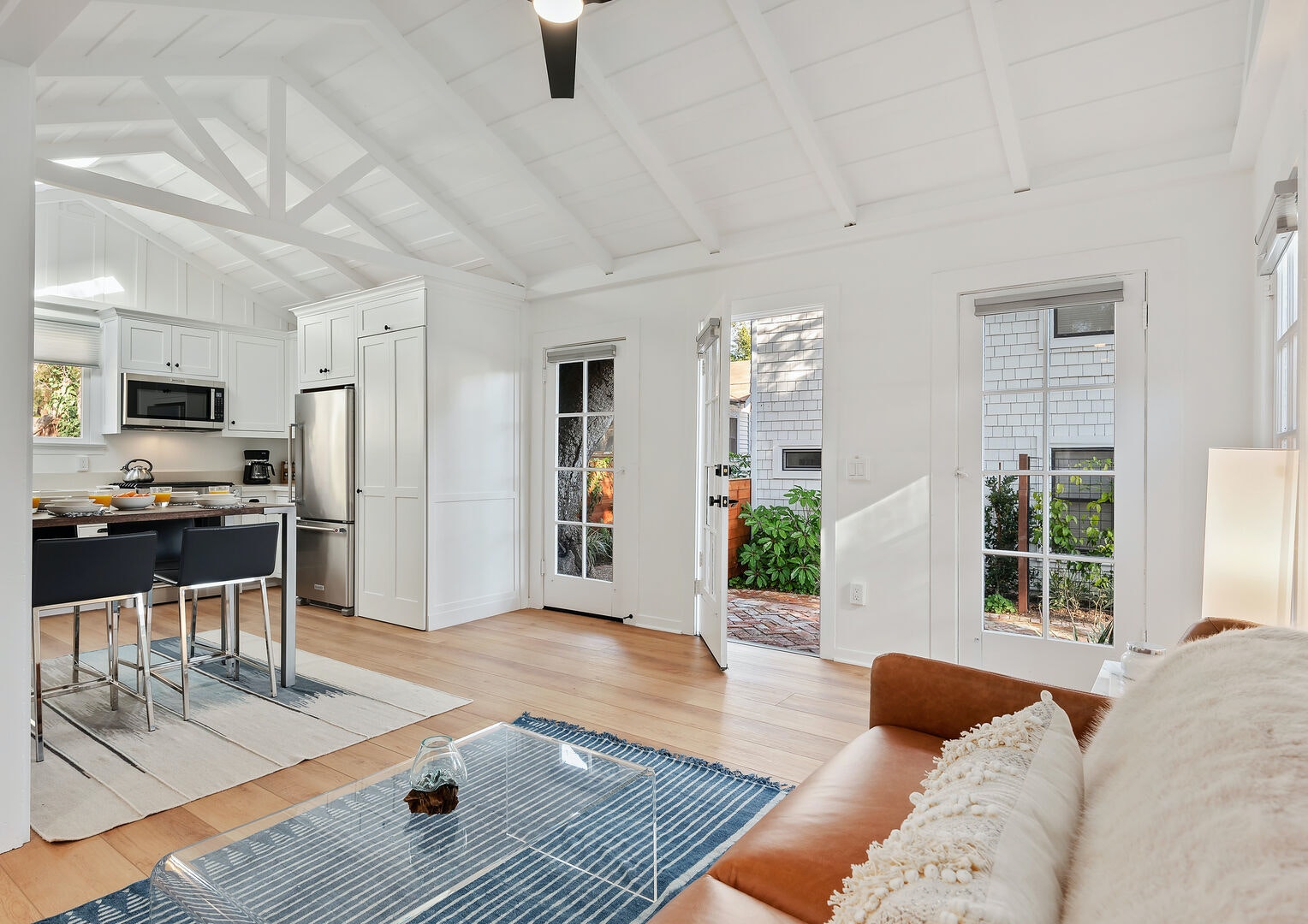Santa Barbara County Home 1007440