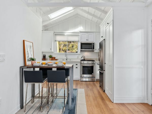 Santa Barbara County Home 1007440