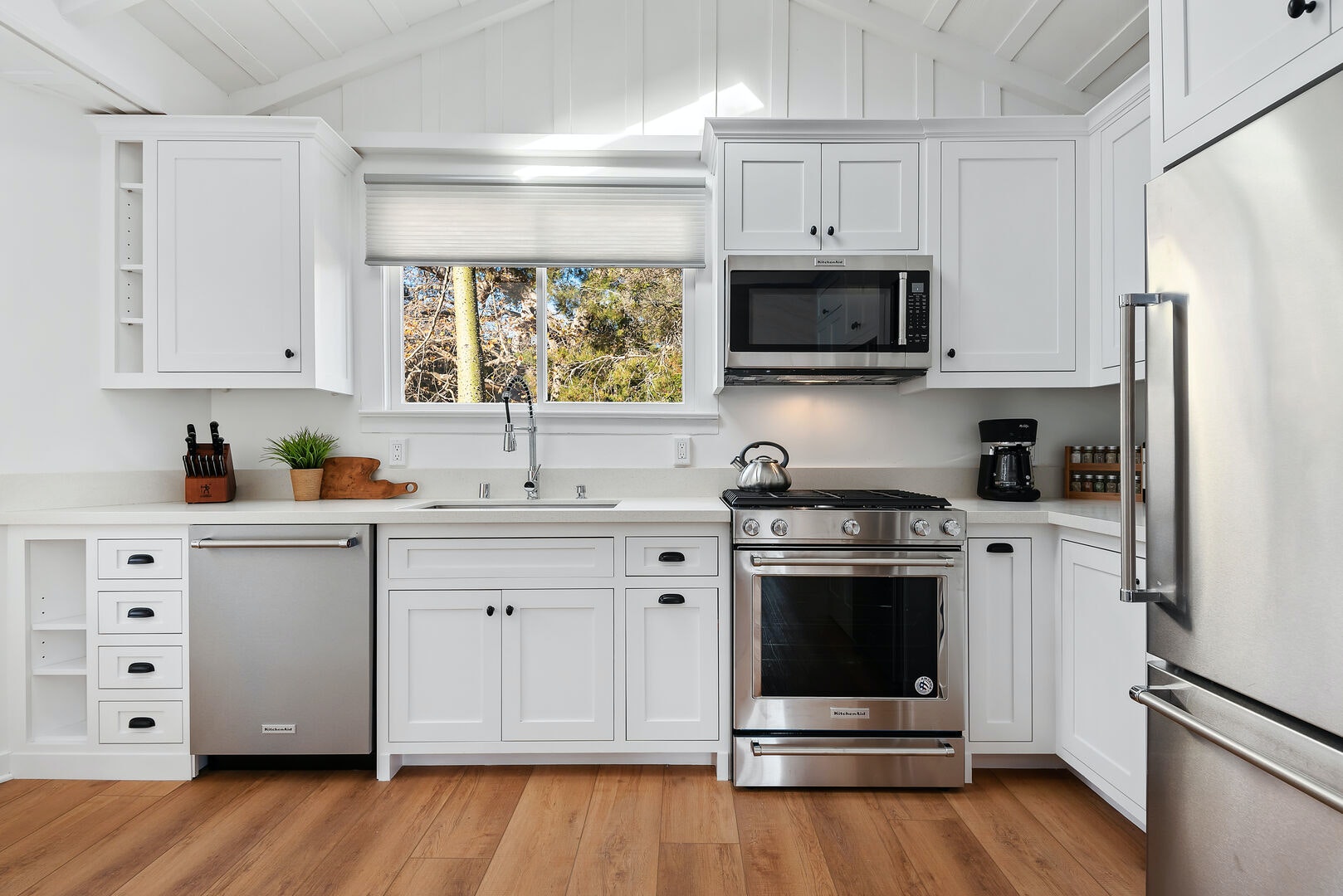 Santa Barbara County Home 1007440