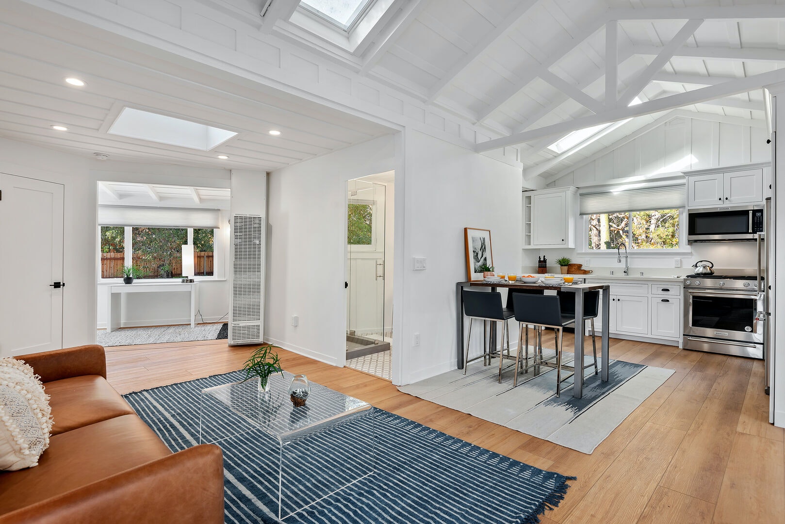 Santa Barbara County Home 1007440