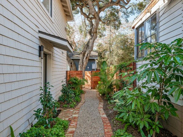 Santa Barbara County Home 1007440