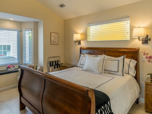 Santa Barbara County Home 1007441