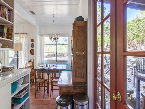 Santa Barbara County Home 1007442