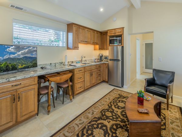 Santa Barbara County Home 1007444