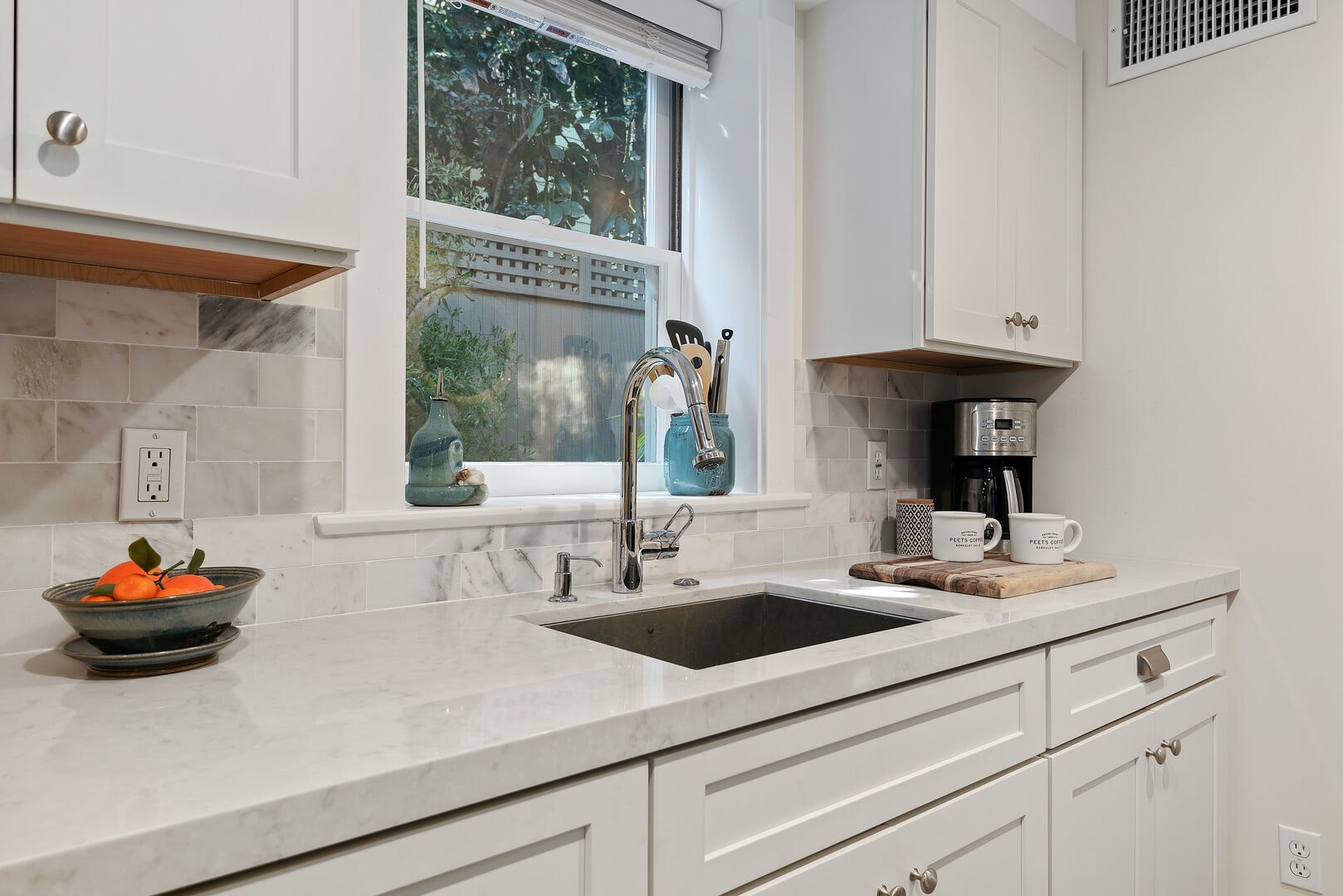 Santa Barbara County Home 1007445