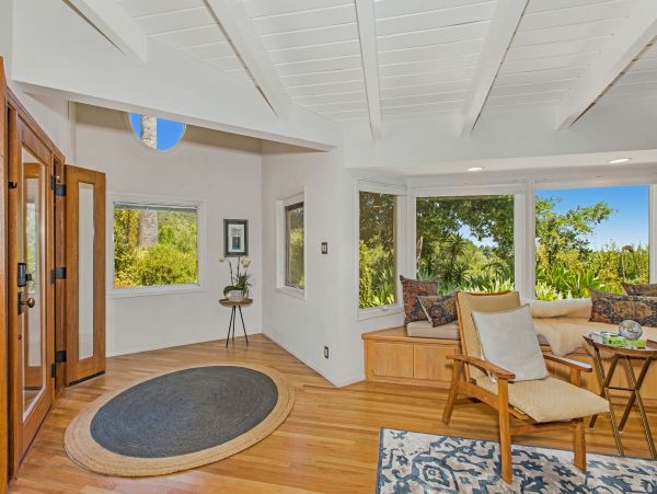 Santa Barbara County Home 1007447