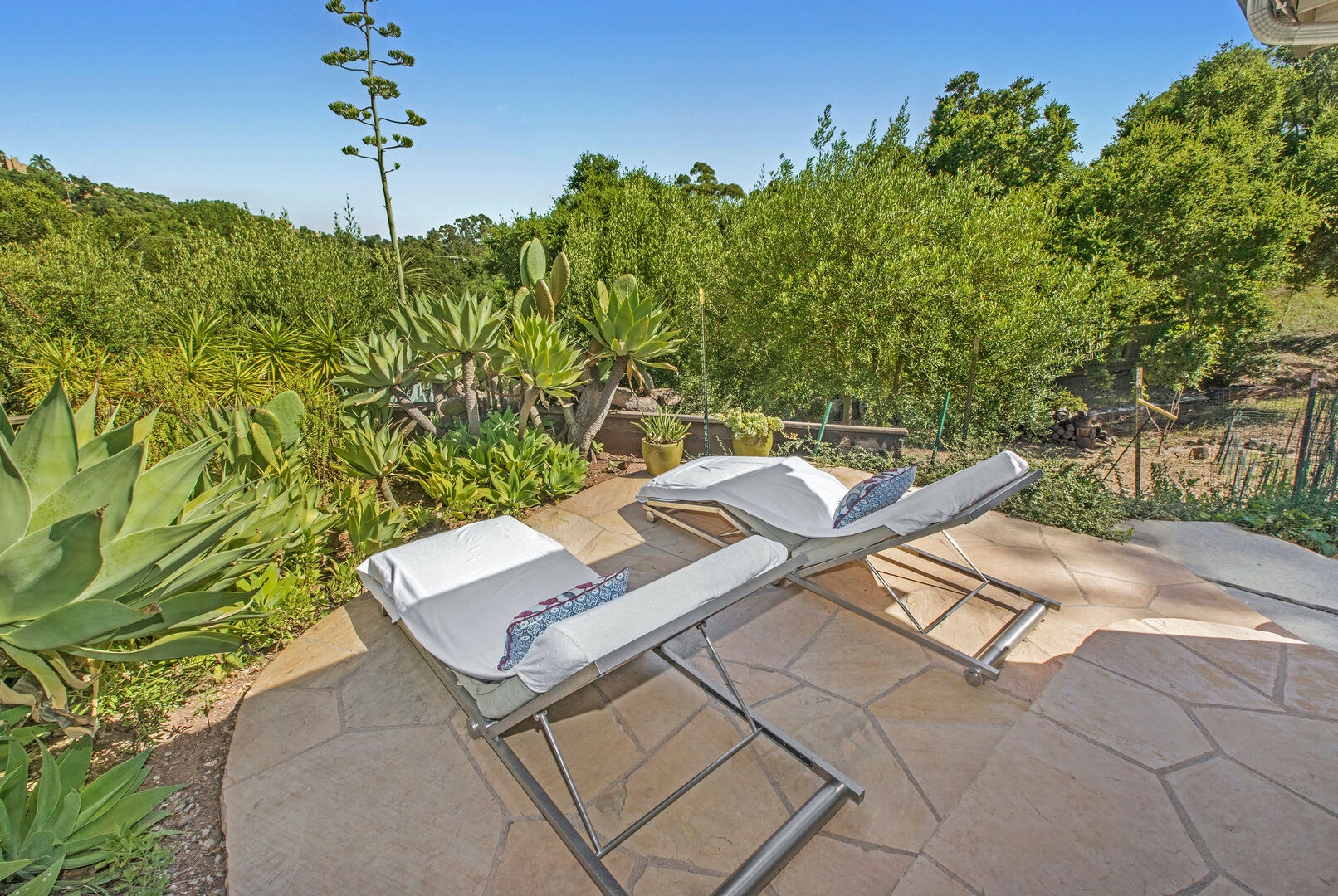Santa Barbara County Home 1007447