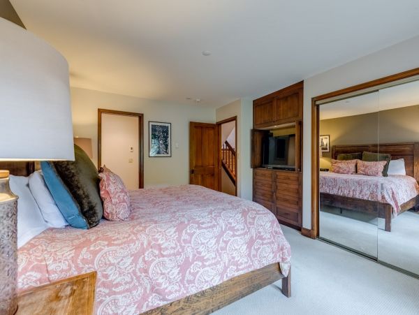 Beaver Creek Bachelor Gulch Home 1007448