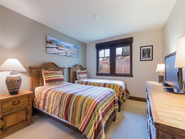 Beaver Creek Bachelor Gulch Home 1007448