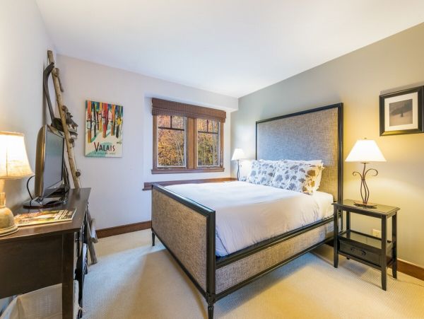 Beaver Creek Bachelor Gulch Home 1007448