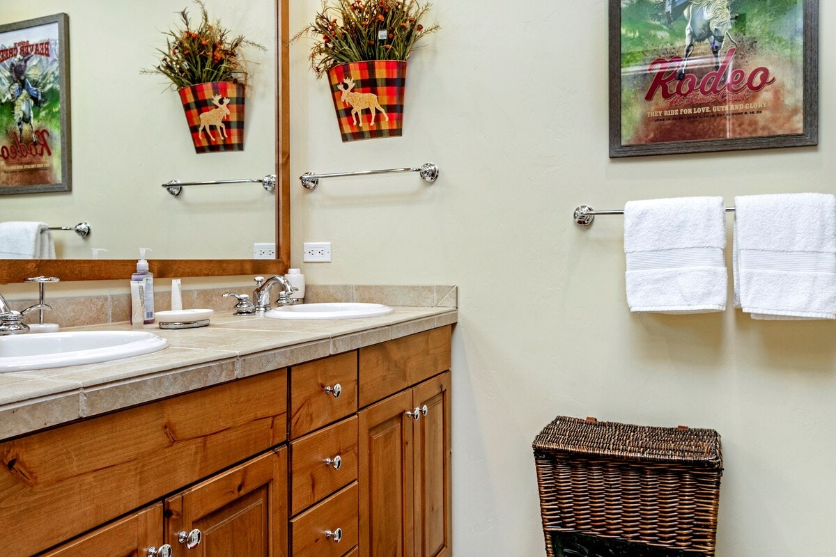 Vail Lionshead Home 1007451