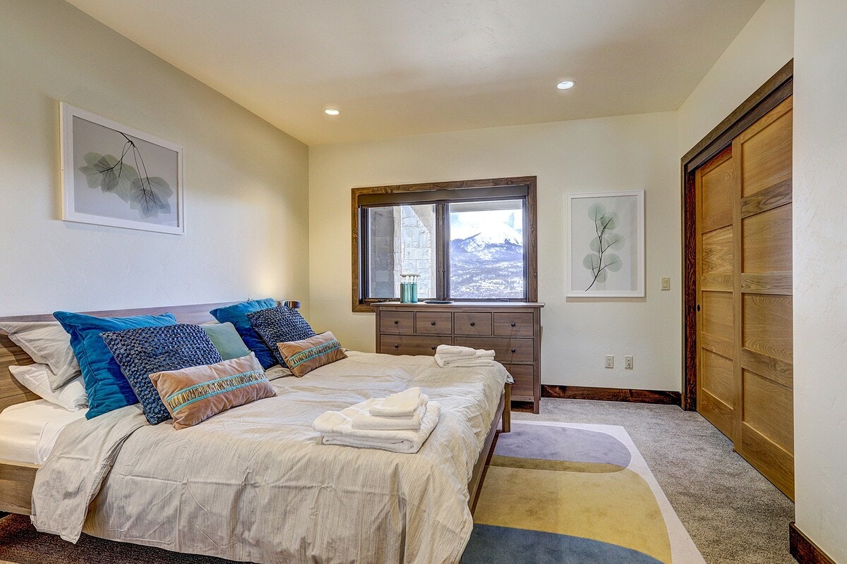 Beaver Creek Bachelor Gulch Home 1007457
