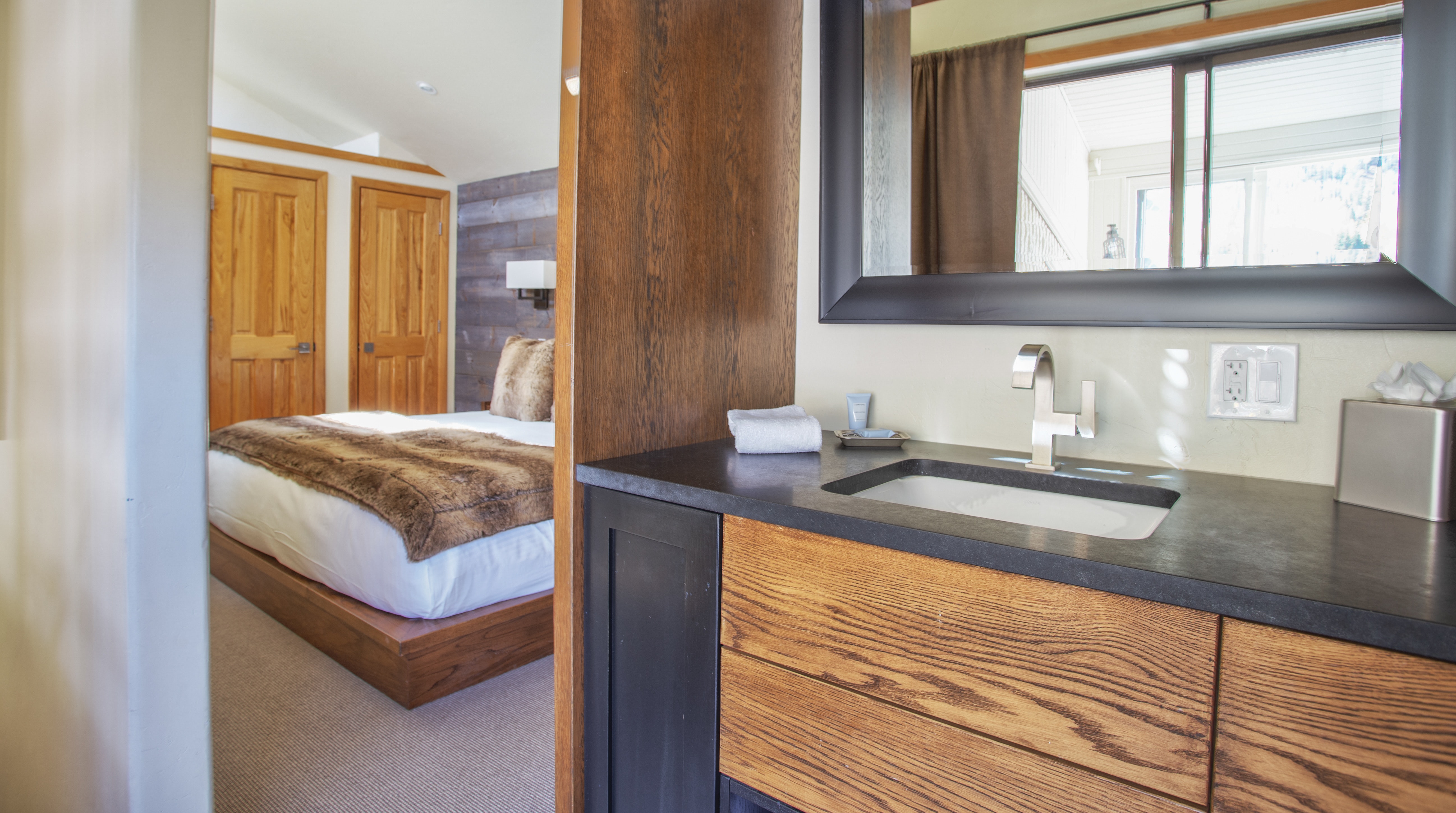 Vail Lionshead Condo 1007459