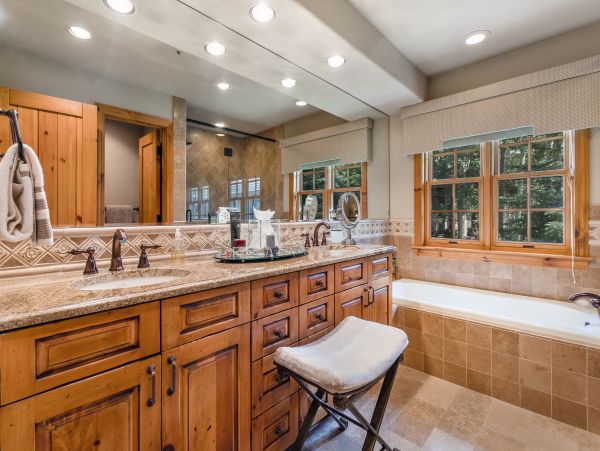 Vail Lionshead Home 1007462