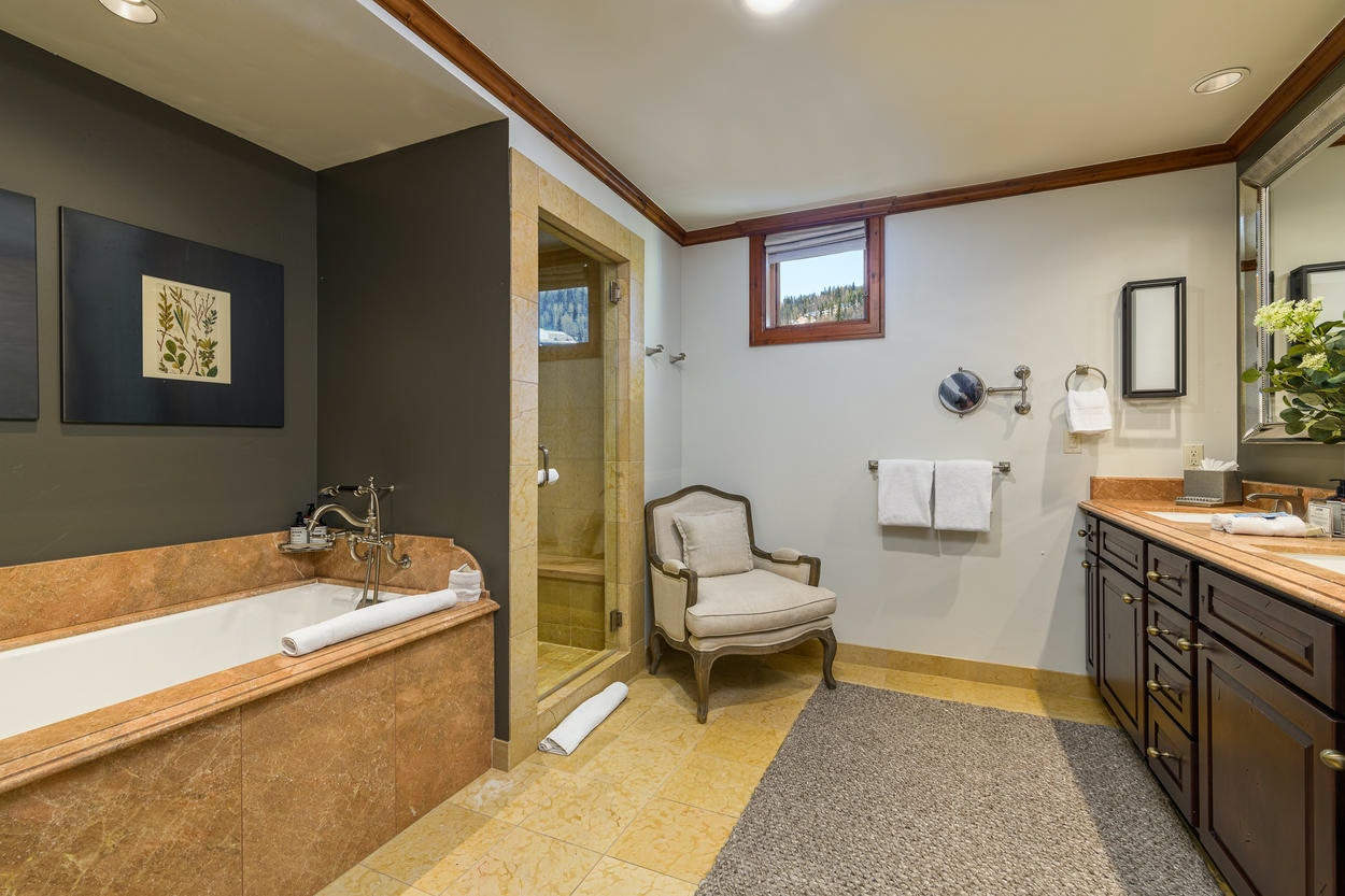 Vail Lionshead Condo 1007464