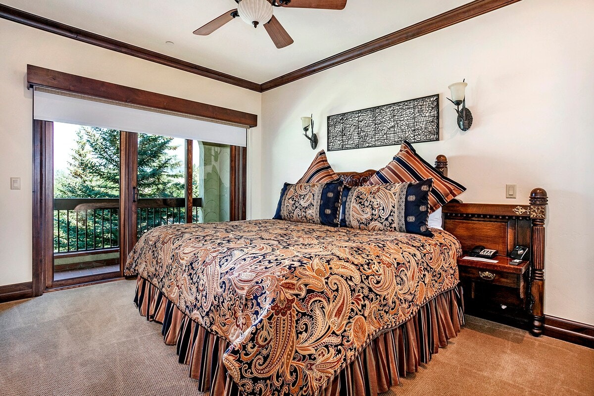 Beaver Creek Bachelor Gulch Home 1007471