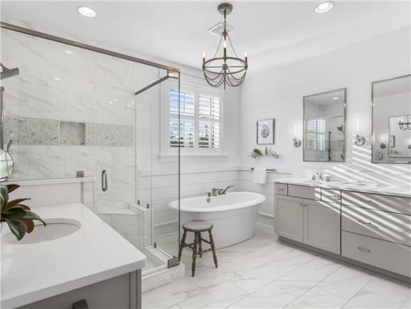 Beautiful & Spacious 5 Bedroom Pool Home in Seagrove Beach